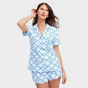 💙🩵Roller Rabbit x Target Women's Geo Trellis Short Sleeves and Shorts Pajama Set